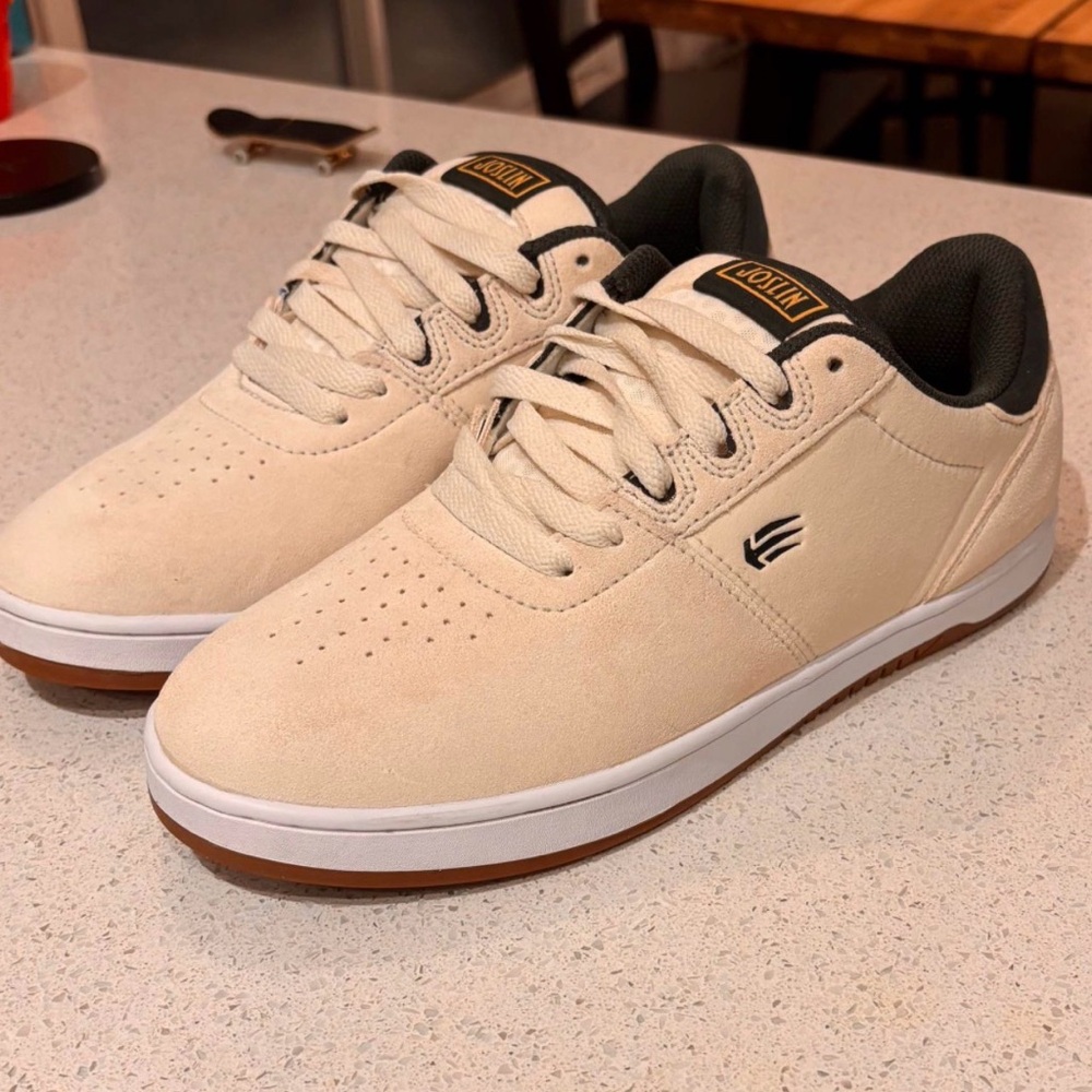 Etnies shoes pro model Chris Joslin size 7